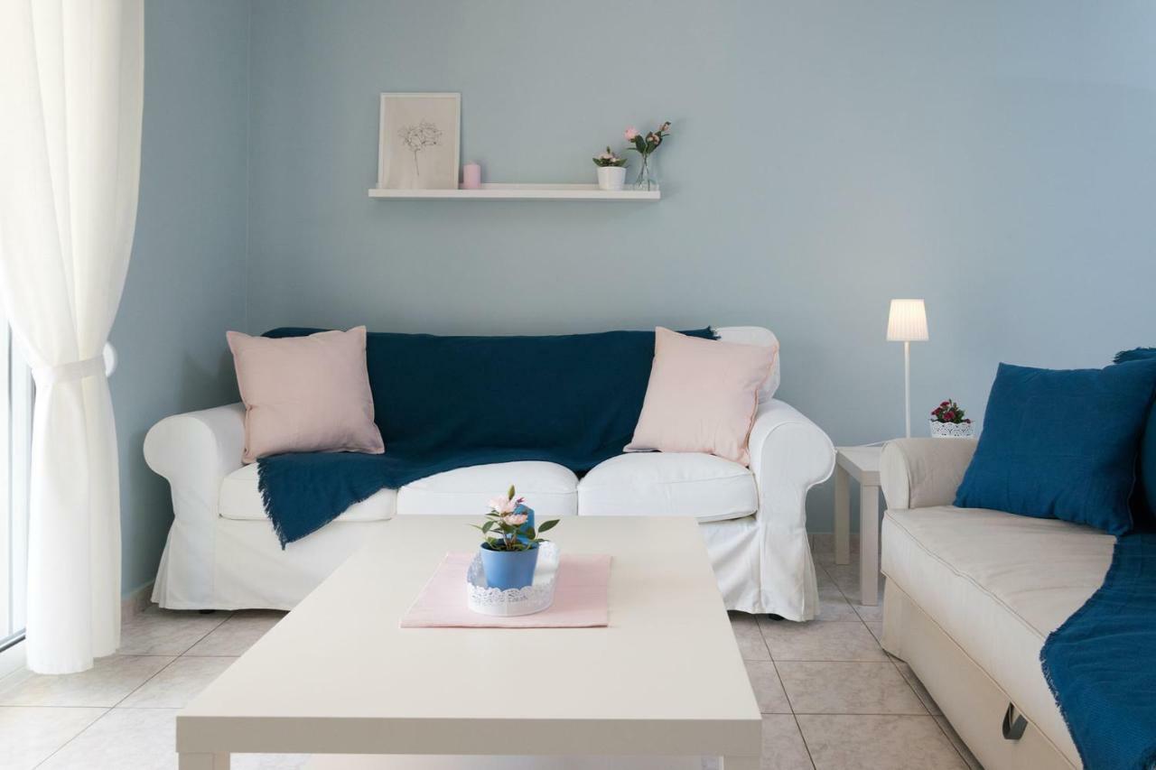 Casa Di Emma Lejlighed Néa Péramos Eksteriør billede